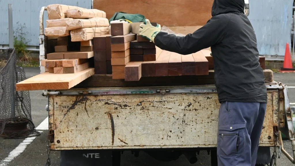 Karakteristik Kayu Ulin Untuk Decking Outdoor