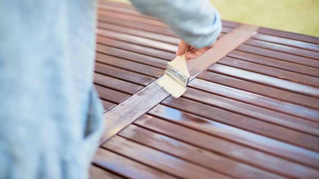Langkah Jitu Mengenai Tips Merawat Decking Kayu Outdoor Supaya Tidak Cepat Lapuk 1 Simak Tips Merawat Decking Kayu Outdoor Agar Tetap Awet dan Cantik
