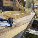 Rangka Decking Kayu: Pilihan Material, Jarak Ideal, dan 5 Kesalahan yang Harus Dihindari